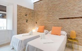 TE1B-El Teatro Brick Wall Suite Prime Location